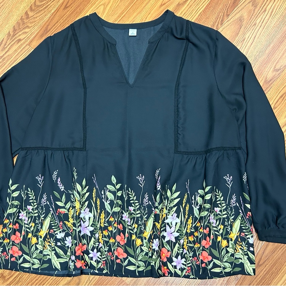Old Navy Women’s Floral Shirt XL